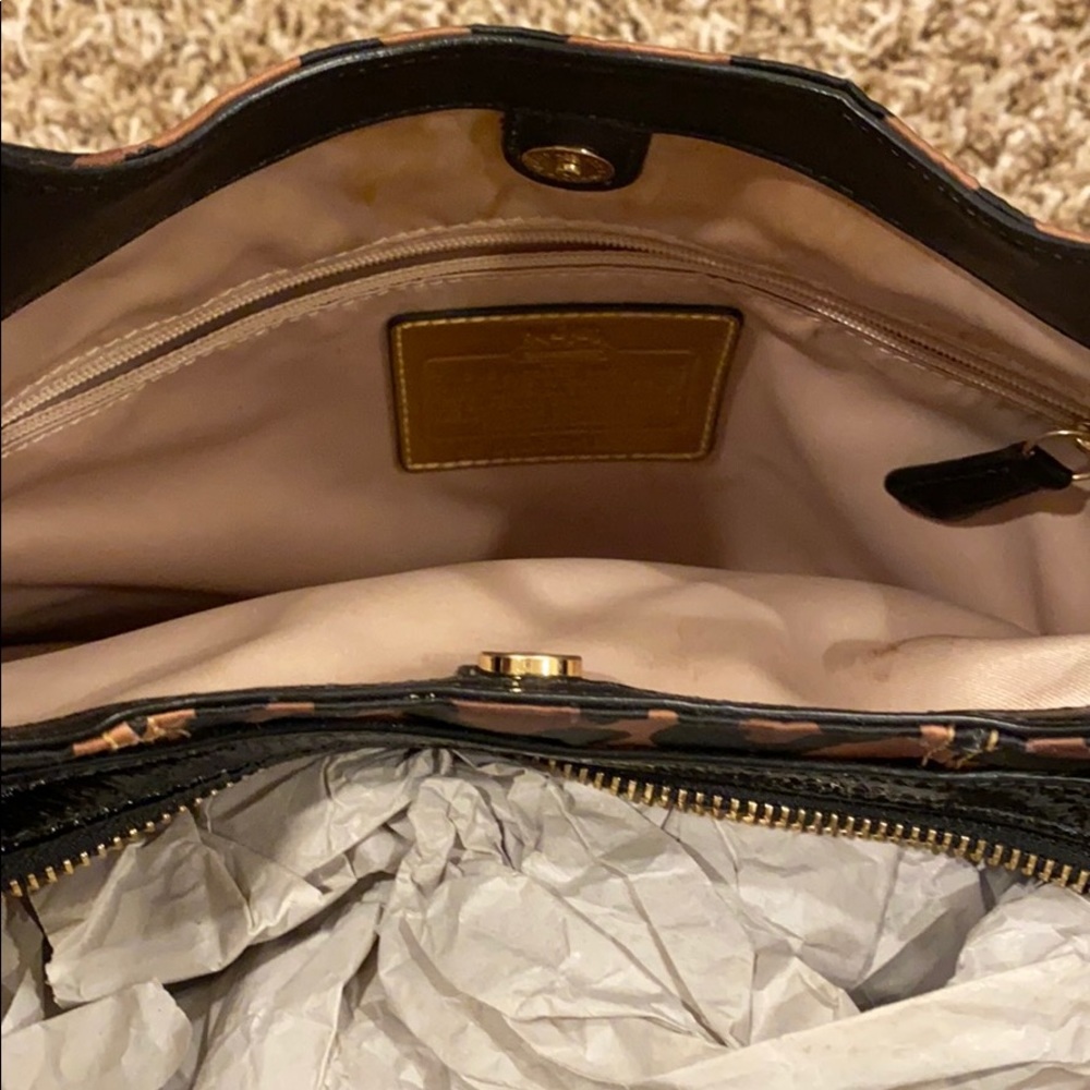 Coach leopard purse - Picture 5 of 7